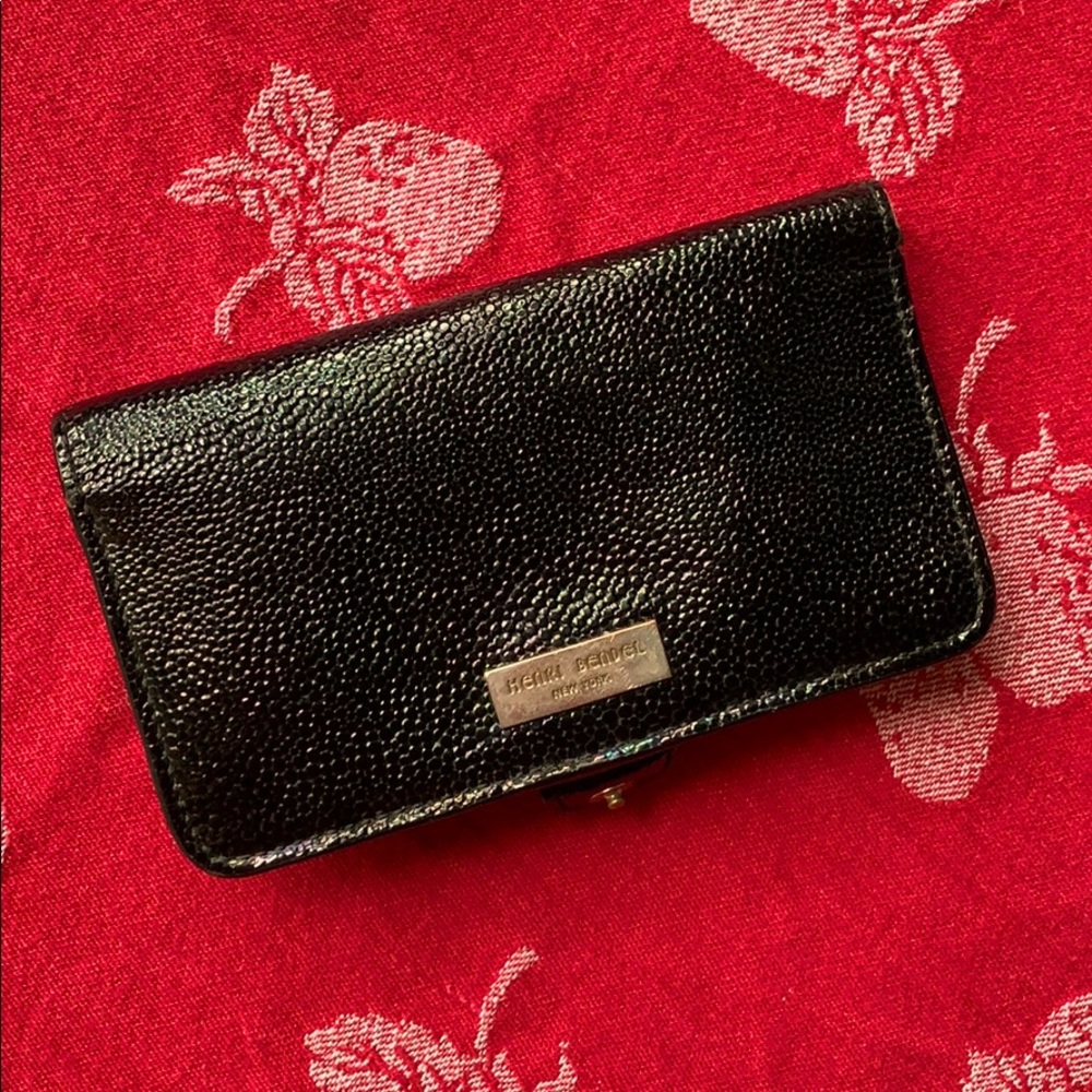 Discontinued Henri Bendel iPhone 5 Wallet